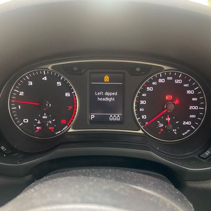 W003T22073 W003T22071 W003T22072 8K0941597E Xenon Ballast