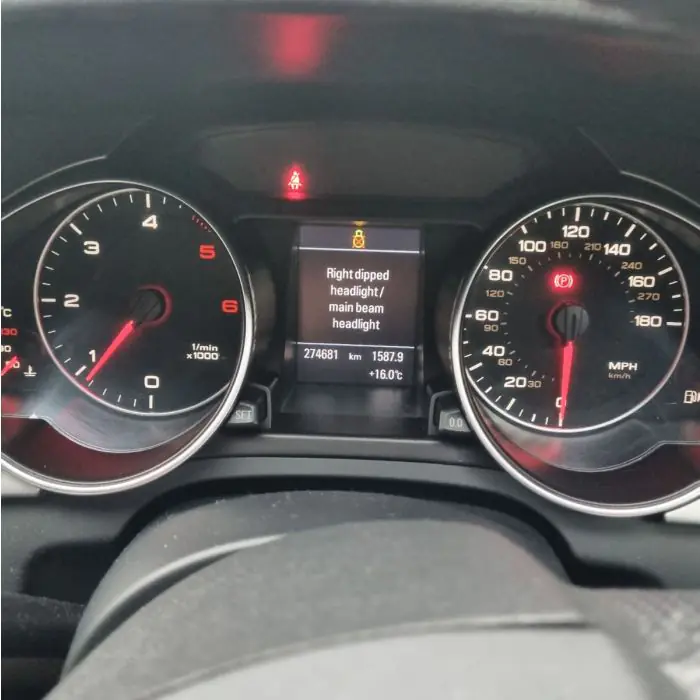 D3S 42403 C1-Bóng đèn Pha ôtô/ Xe Hơi Philips Xenon D3S 42403 85V 35W C1 Sang Vang Tieu Chuan 4200k