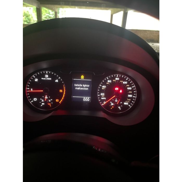 1036060024 1036060014 8K0941597B Xenon Ballast