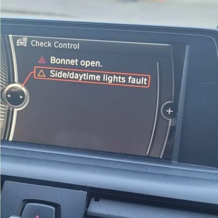Side daytime light 2025 fault bmw